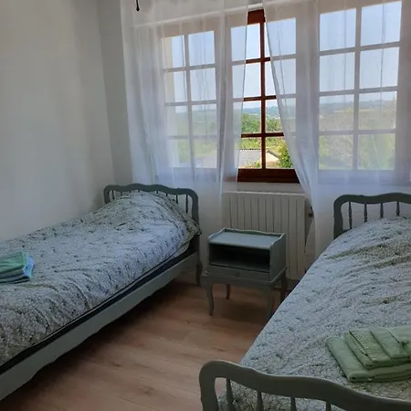 Maison Dans Le Bourg Dom wakacyjny *