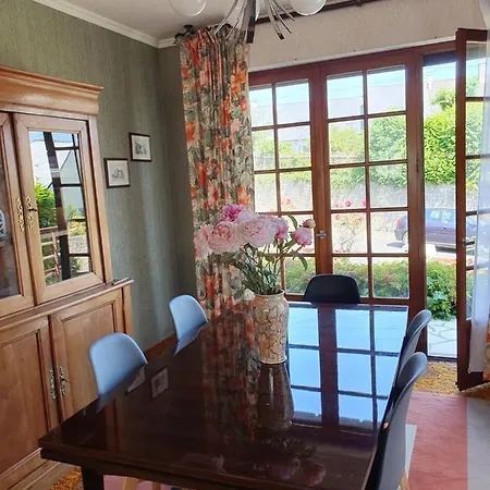 Maison Dans Le Bourg